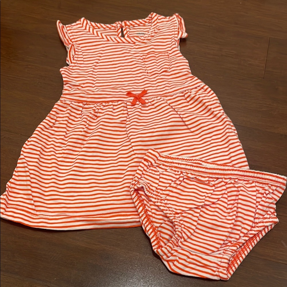 ❌Carter's Vibrant Orange and White Striped Outfit